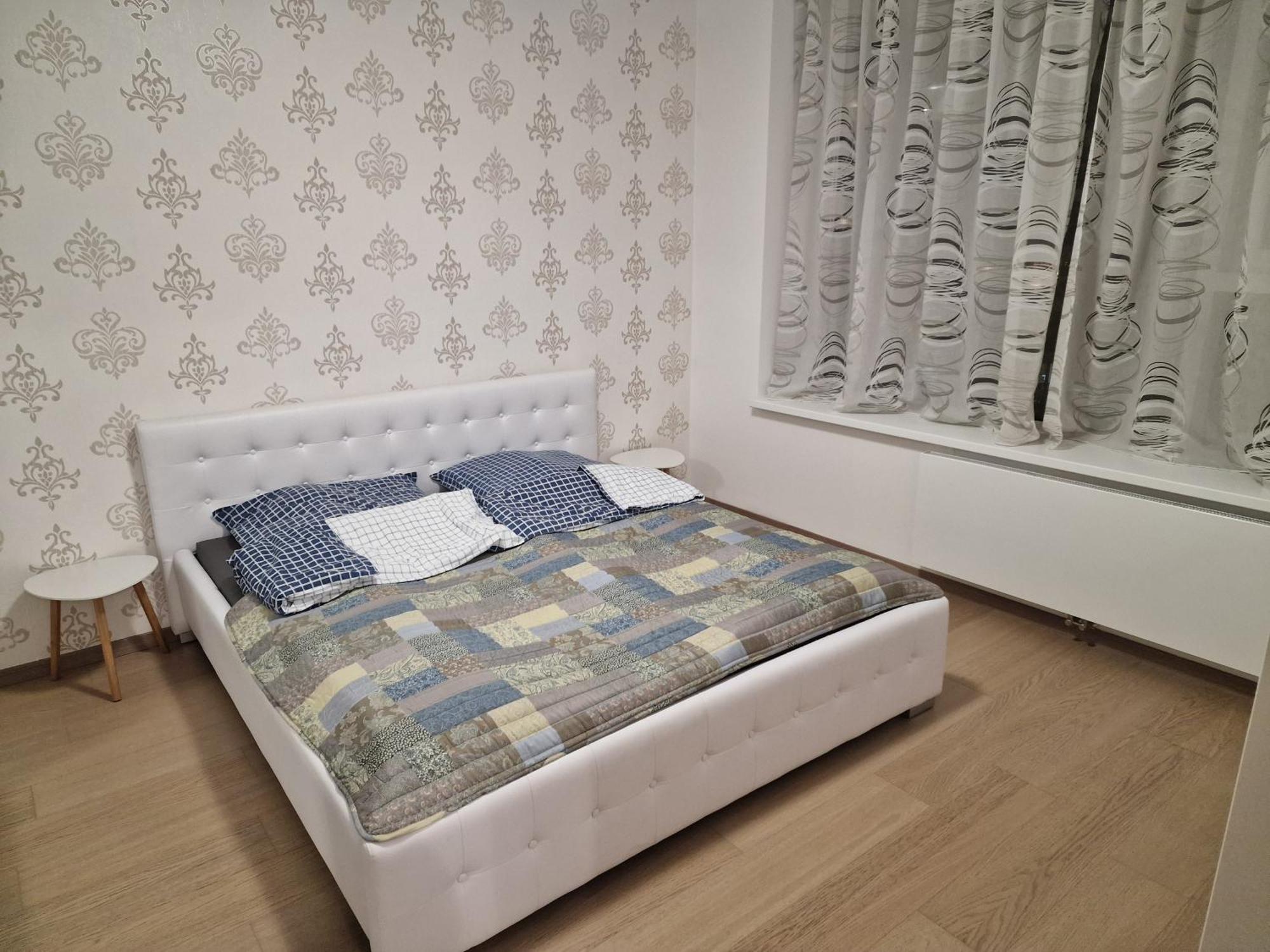 Stylish Panorama City Family Suite Bratislava Exterior photo